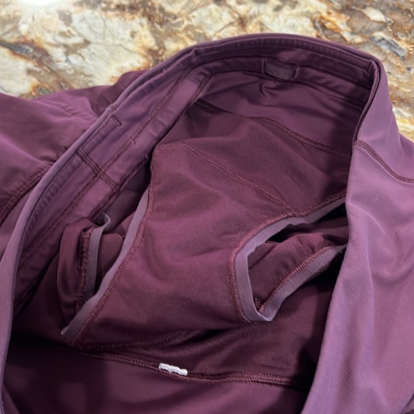 Lululemon Run Times Short Size 6 - Picture 9 of 12